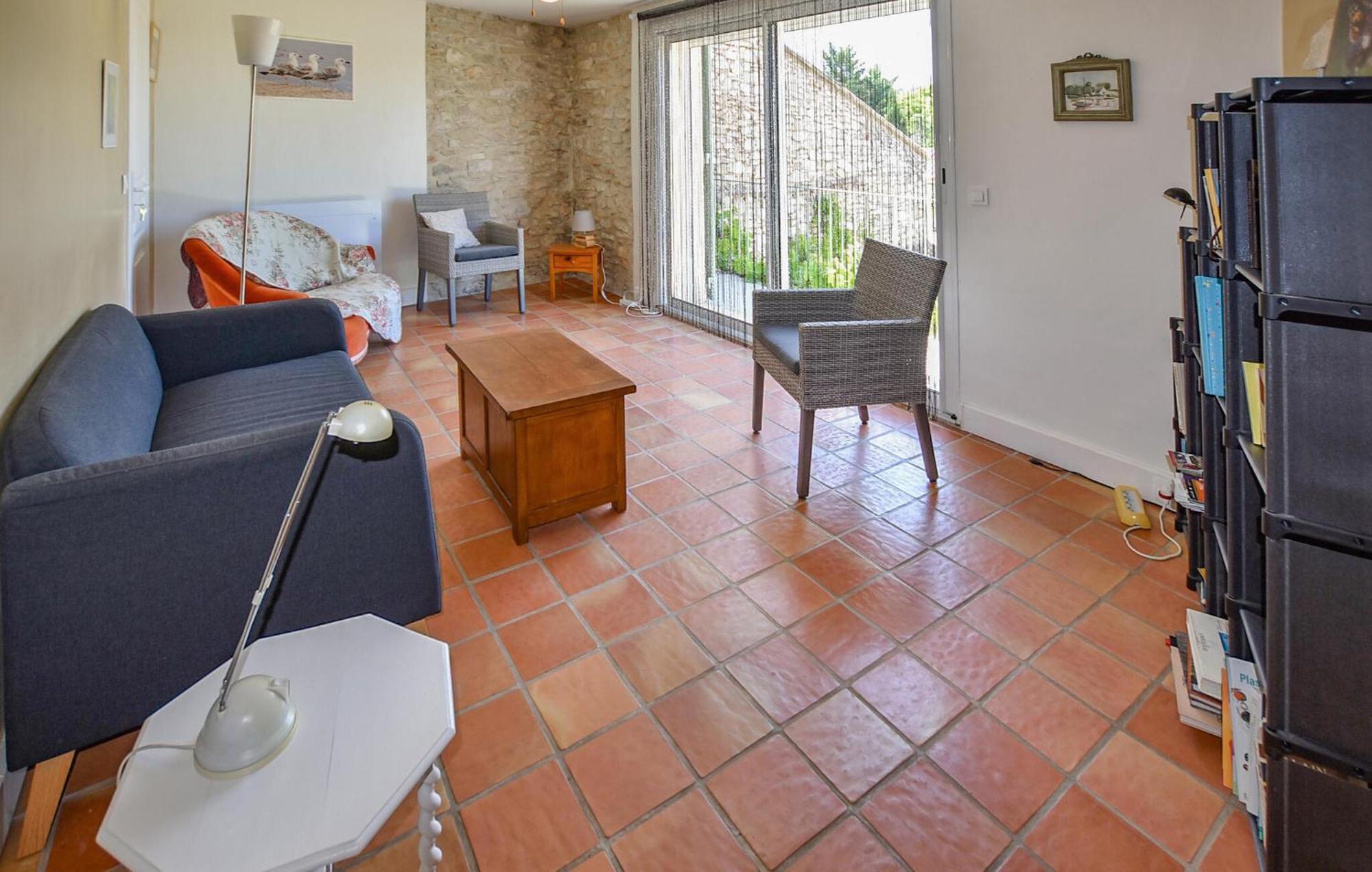 2 Bedroom Gorgeous Home In Villes-Sur-Auzon Kültér fotó